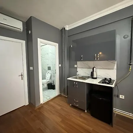 아파트 One Self Entry In Center Of Besiktas 이스탄불
